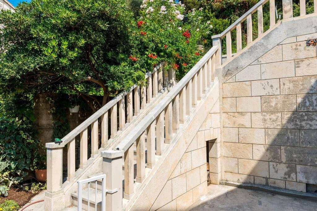 דוברובניק Betanija & Arijana Bayview Studio Apartments מראה חיצוני תמונה